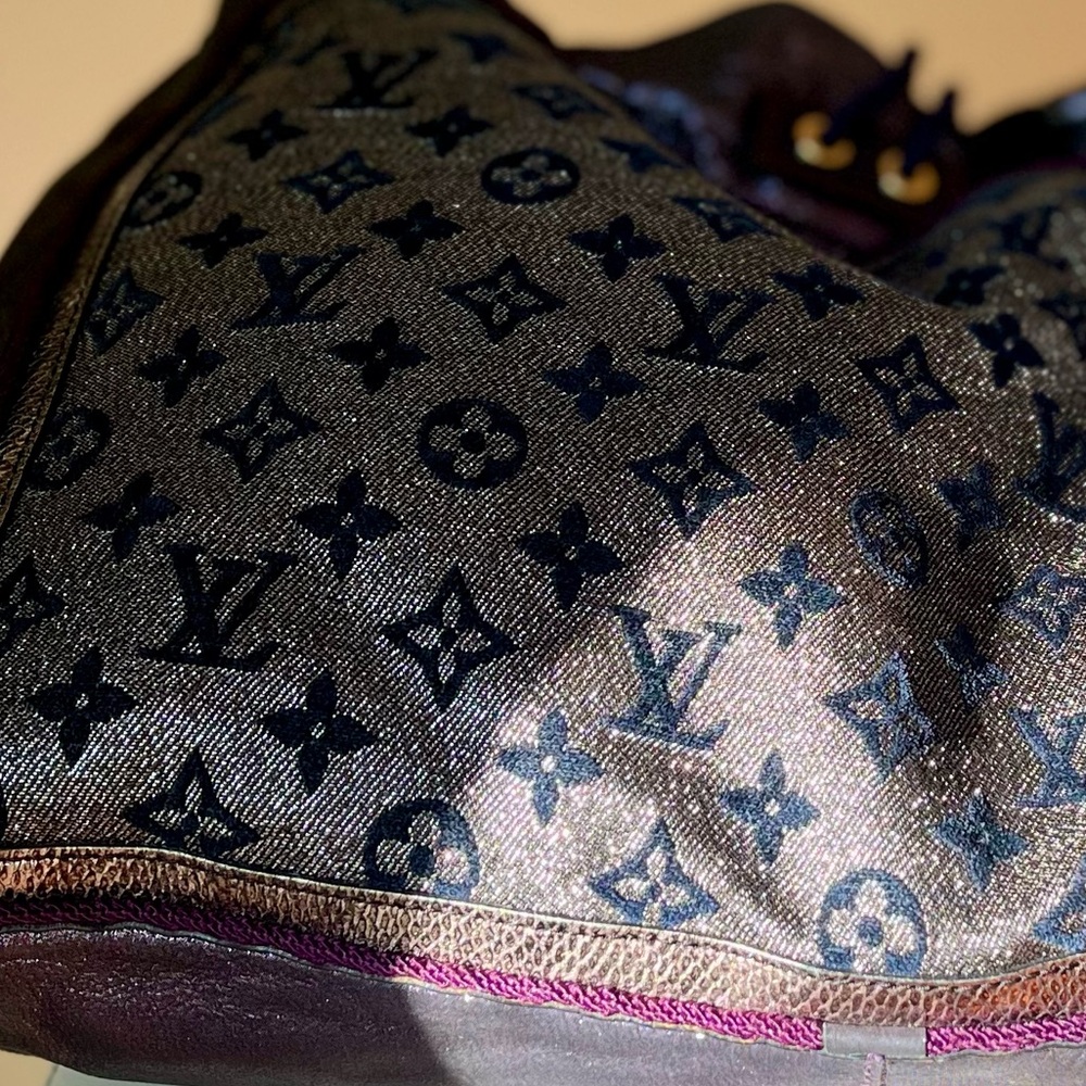 🦄💜RARE🦄💜S/S 2009 Louis Vuitton Limited Edition Monogram Lurex Bluebird💙 - Picture 6 of 10